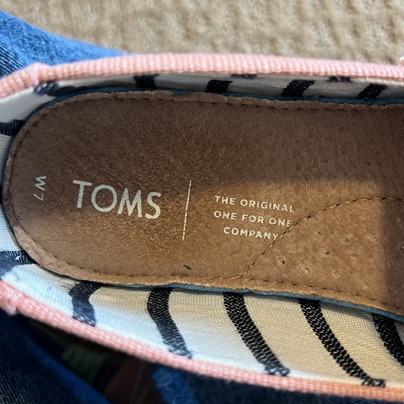 Tom’s Classic, orange size 7. - Picture 3 of 4